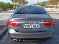 Usado Jaguar XF R-Sport 180 CV (132 kW) 2016 Gris / plata Berlina