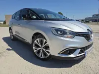 Usado Renault Grand Scénic IV Black Edition 140 CV (102 kW) 2019 Gris / plata Monovolumen