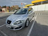 Usado Seat Leon Copa 105 CV (77 kW) 2011 Gris / plata Utilitario