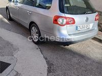 Usado VW Passat Advance 140 CV (102 kW) 2008 Gris / plata Familiar