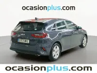 Usado Kia Ceed 120 CV (88 kW) 2023 Gris Utilitario