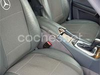 Usado Mercedes E280 Avantgarde 190 CV (139 kW) 2005 Azul Berlina