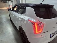 Usado Ssangyong (KGM) Tivoli Limited 115 CV (84 kW) 2019 Blanco SUV
