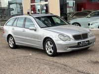 Usado Mercedes C220 Avantgarde 143 CV (105 kW) 2002 Gris / plata Familiar
