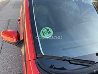 Usado Ford Ka Trend 69 CV (50 kW) 2015 Rojo Berlina