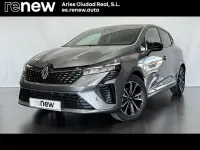Usado Renault Clio Techno 101 CV (74 kW) 2025 Gris Utilitario