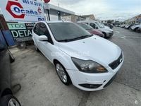 Usado Ford Focus Trend 90 CV (66 kW) 2008 Blanco Berlina