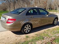 Usado Mercedes C180 Elegance 156 CV (114 kW) 2010 Gris / plata Berlina
