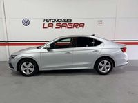 Usado Skoda Octavia Ambition 116 CV (85 kW) 2022 Gris Berlina