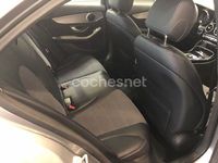 Usado Mercedes C180 156 CV (114 kW) 2014 Gris / plata Berlina