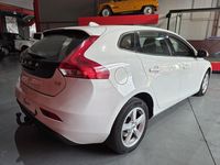 Usado Volvo V40 Inscription 120 CV (88 kW) 2017 Blanco Berlina