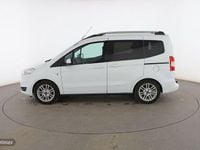 Usado Ford Tourneo Courier Titanium 100 CV (73 kW) 2015 Blanco Monovolumen