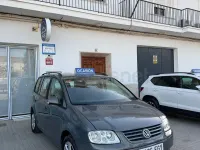 Usado VW Touran Edition 105 CV (77 kW) 2007 Gris / plata Monovolumen