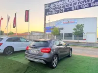Usado Mercedes GLA200 Style 136 CV (100 kW) 2016 Gris / plata SUV