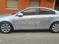 Usado Opel Insignia Selective 120 CV (88 kW) 2015 Gris / plata Berlina