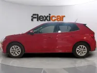 Usado Skoda Fabia Selection 116 CV (85 kW) 2025 Rojo Utilitario