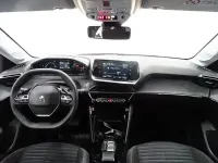 Usado Peugeot e-208 Active 100 kW (136 CV) 2023 Blanco Utilitario