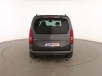 Usado Opel Combo Life Innovation 131 CV (96 kW) 2020 Gris Monovolumen