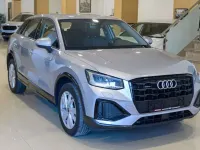 Usado Audi Q2 Advanced 150 CV (110 kW) 2021 Gris SUV
