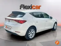 Usado Seat Leon Style 116 CV (85 kW) 2025 Blanco Berlina