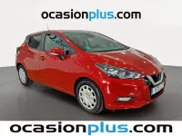 Usado Nissan Micra Acenta 92 CV (67 kW) 2022 Rojo Utilitario