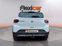 Usado Dacia Sandero Comfort 91 CV (66 kW) 2022 Blanco Berlina