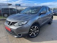 Usado Nissan Qashqai Tekna 130 CV (95 kW) 2016 Gris / plata SUV