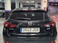 Usado Mazda 3 Luxury 120 CV (88 kW) 2015 Negro Berlina