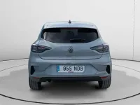 Usado Renault Clio Evolution 102 CV (75 kW) 2025 Gris Utilitario