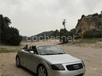 Usado Audi TT Roadster 225 CV (165 kW) 2002 Gris / plata Descapotable