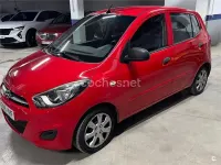 Usado Hyundai i10 Comfort 85 CV (62 kW) 2011 Rojo Utilitario