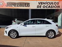 Usado Kia Ceed 136 CV (100 kW) 2021 Blanco Utilitario