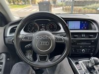 Usado Audi A4 150 CV (110 kW) 2015 Negro Familiar
