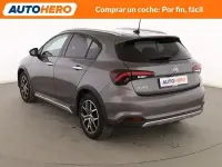 Usado Fiat Tipo Cross 131 CV (96 kW) 2022 Gris