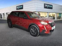 Usado Peugeot 2008 Active 130 CV (95 kW) 2023 Rojo SUV