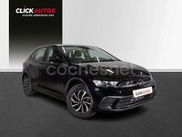 Usado VW Polo Life 95 CV (69 kW) 2023 Negro Berlina