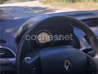 Usado Renault Mégane III LIMITED 110 CV (80 kW) 2014 Negro Berlina