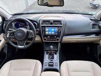 Usado Subaru Outback 175 CV (128 kW) 2020 Gris SUV