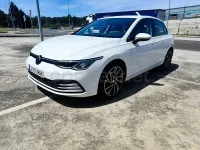Usado VW Golf VIII Life 115 CV (84 kW) 2021 Blanco Berlina