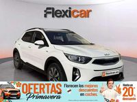 Usado Kia Stonic 84 CV (61 kW) 2022 Blanco SUV