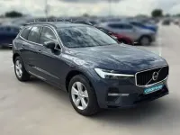 Usado Volvo XC60 Momentum 197 CV (144 kW) 2022 Azul SUV