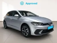 Usado VW Polo 95 CV (69 kW) 2024 Plateado Berlina