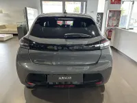 Usado Peugeot e-208 Allure 100 kW (136 CV) 2026 Gris Utilitario