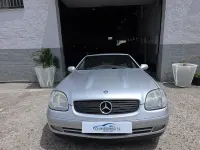 Usado Mercedes SLK200 136 CV (100 kW) 1996 Gris / plata Descapotable