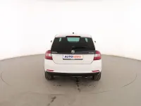 Usado Skoda Rapid 90 CV (66 kW) 2017 Blanco Utilitario