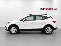 Usado Seat Arona Ecomotive 95 CV (69 kW) 2019 Blanco SUV