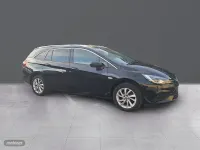 Usado Opel Astra Business Elegance 122 CV (89 kW) 2021 Negro Familiar