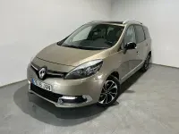 Usado Renault Grand Scénic Bose Edition 130 CV (95 kW) 2015 Beige Monovolumen