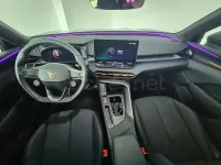 Usado Cupra Terramar 150 CV (110 kW) 2025 Gris / plata SUV