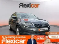 Usado Skoda Karoq Ambition 150 CV (110 kW) 2022 Gris SUV
